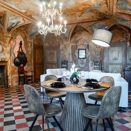 Historical Dwelling In Palazzo Terzi Villa Bergamo