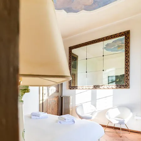 Villa Historical Dwelling In Palazzo Terzi Bergamo