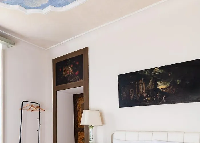 Historical Dwelling In Palazzo Terzi *