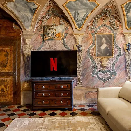 Вилла Historical Dwelling In Palazzo Terzi Бергамо