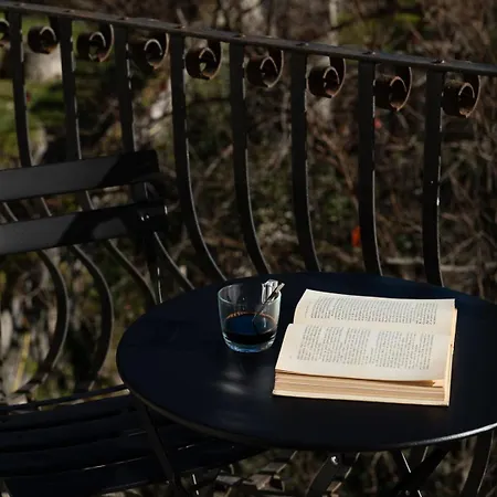 Historical Dwelling In Palazzo Terzi Бергамо